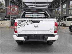 نيسان نافارا